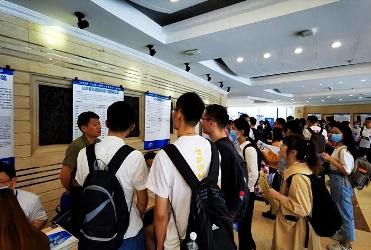 我国最大的经济特区（富可敌国，一个区的GDP超过万亿元人民币是怎样的存在）(图10)