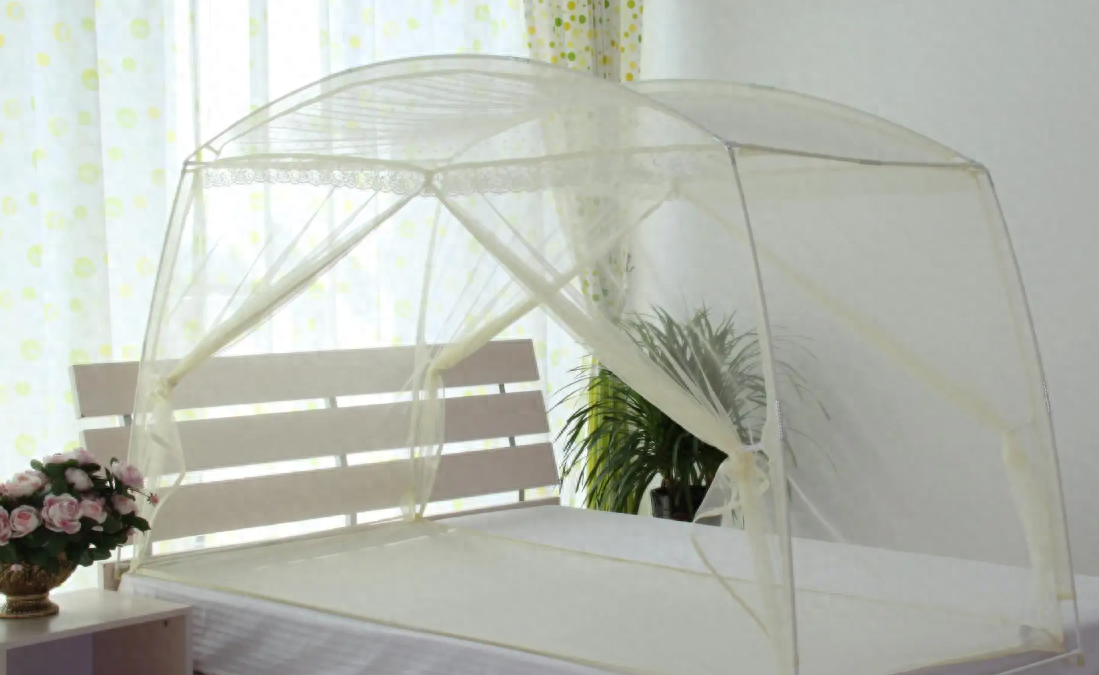 家里出现隐翅虫怎么消灭（宝鸡一男子拍死隐翅虫，致身上多处溃烂肿痛，遇到隐翅虫怎么办）(图8)