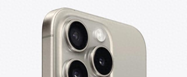 最新款手机排行榜2023（2023年“最佳手机排行”：榜一无疑问，仅1款国产机上榜）(图2)