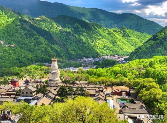 中国的四大名山（中国最著名的4大佛教名山，看看你去过几个）(图4)