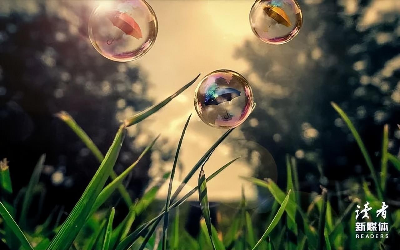 周杰伦新专辑（周杰伦新专辑正式上线，这个华语乐坛的天王，正掀起一场全新的怀旧狂潮）(图15)