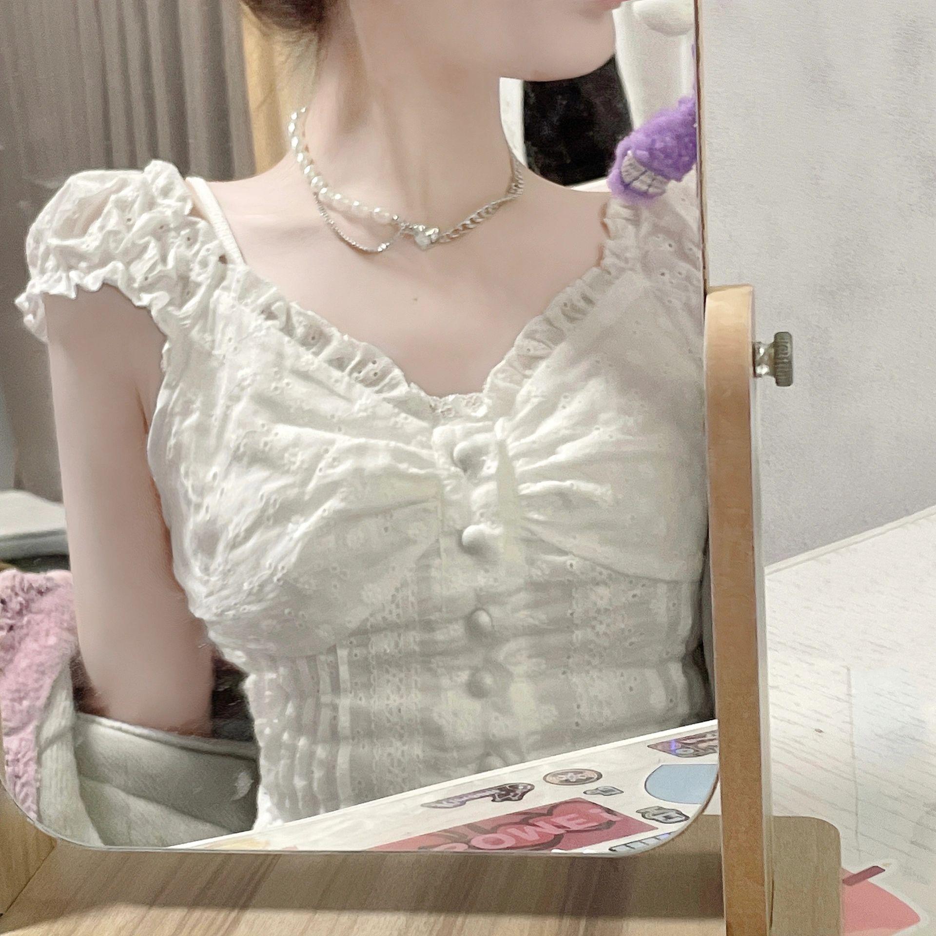 身体乳怎么用才正确（你的身体乳用对了吗？这些小技巧让你的肌肤水润又香甜）(图2)