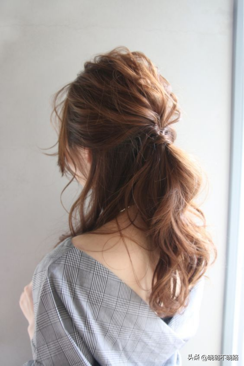 扎头发好看的发型（高马尾早就失宠了！今年最流行这3种“扎发”，洋气减龄易上手）(图15)