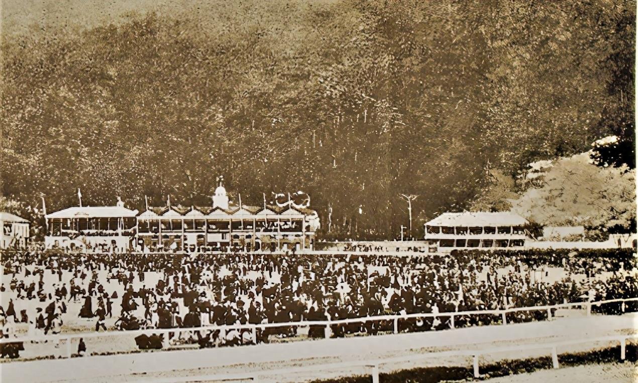 香港有多少人口（人口高达752万的香港，未来还能继续风光吗）(图2)