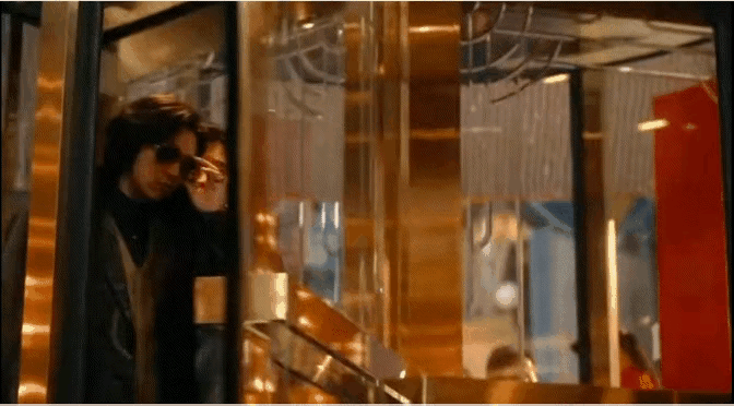 只有郑恺被拍成了东北大姨（郑恺繁花中被爆改成东北大姨曝光：姨系男演员身份引发舆论热议）(图2)