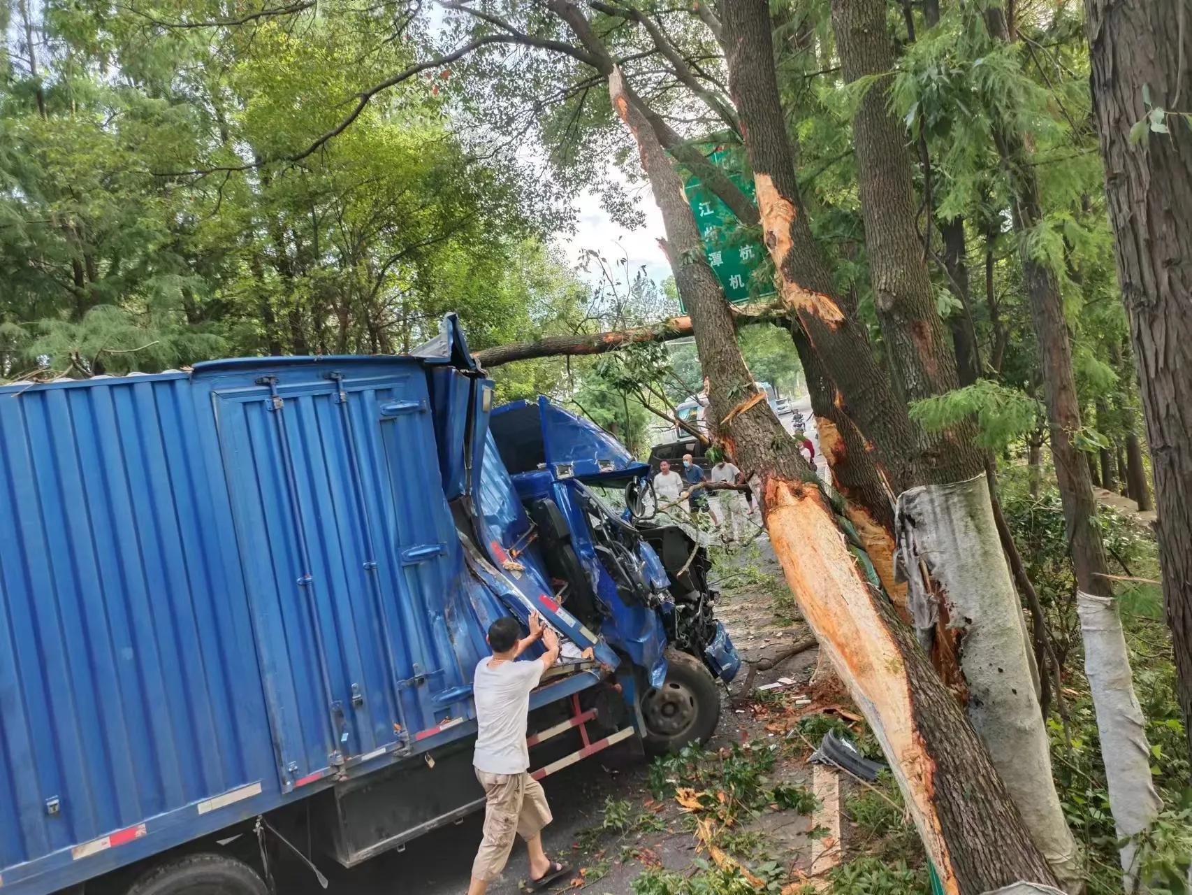 医保外医疗费用责任险（医保外费用责任险，要不要买）(图1)